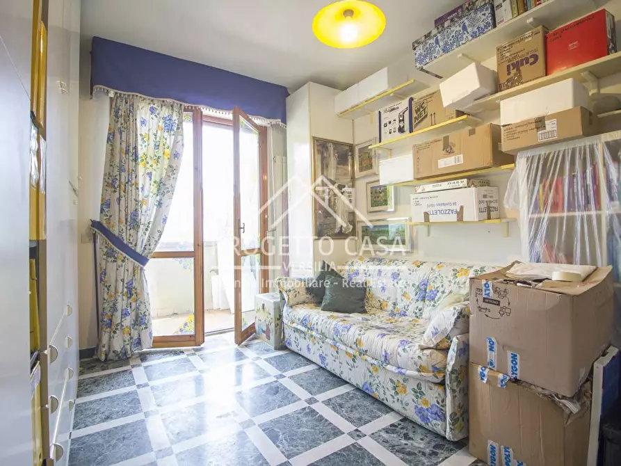 Immagine 30 di Appartamento in vendita  in via viii marzo a Viareggio