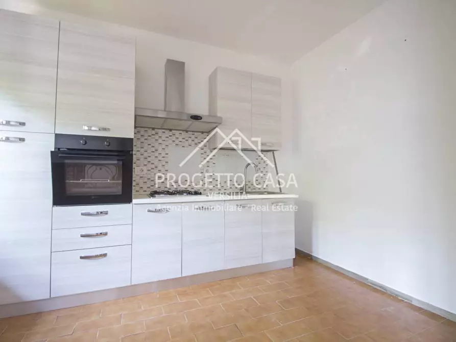 Immagine 7 di Appartamento in vendita  in VIA ADONE DEL CIMA a Viareggio