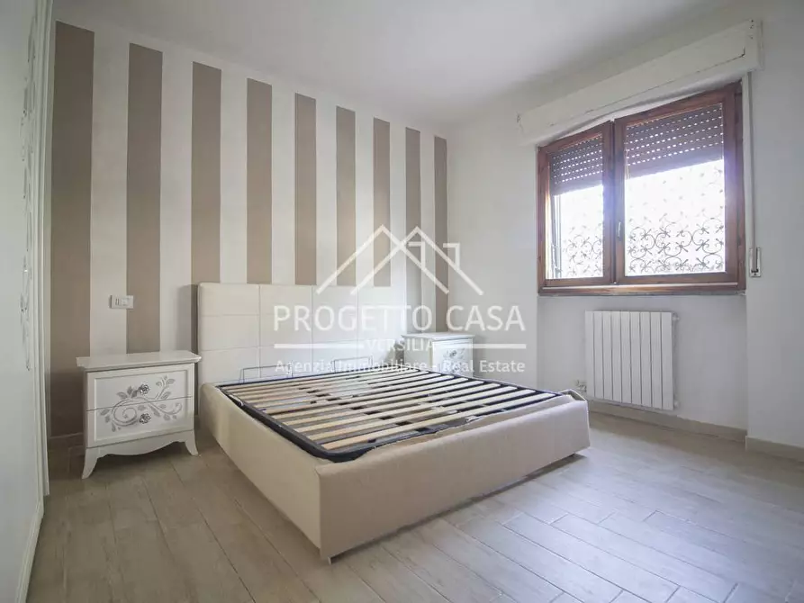Immagine 9 di Appartamento in vendita  in VIA ADONE DEL CIMA a Viareggio