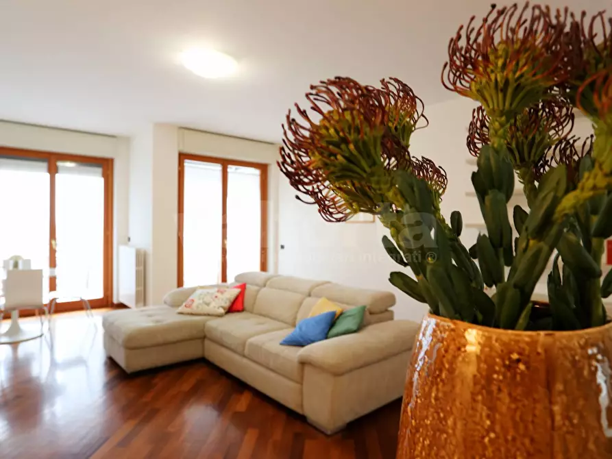 Immagine 2 di Appartamento in affitto  in Via pacinotti 3 a Monza