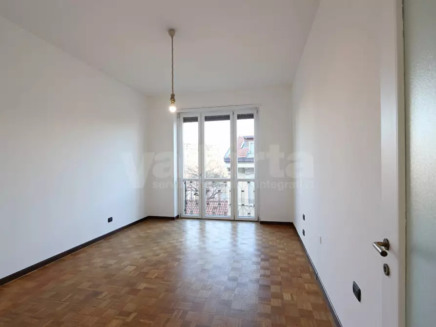 Immagine 11 di Appartamento in affitto  in via Padre Reginaldo Giuliani 10 a Monza