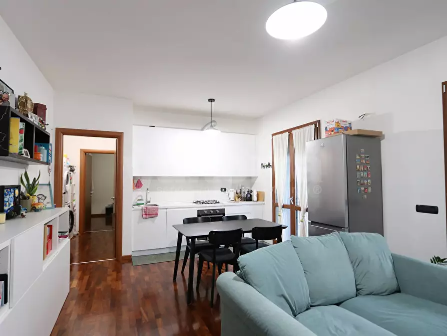 Immagine 2 di Appartamento in affitto  in via Pacinotti 5 a Monza