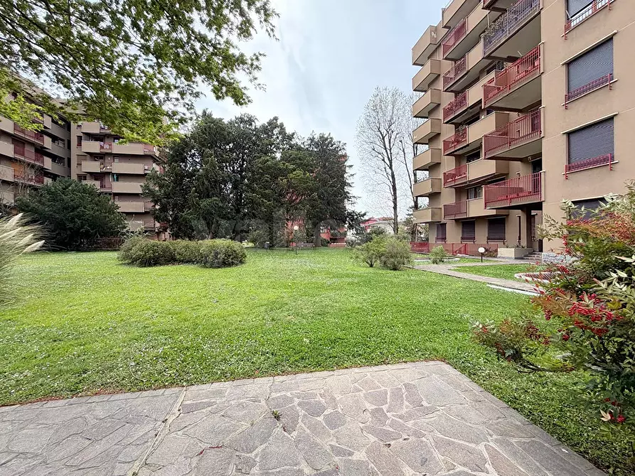 Immagine 21 di Appartamento in affitto  in via Paganini 34 a Monza
