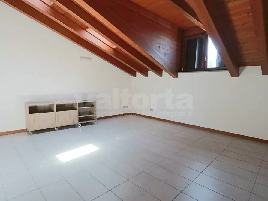 Immagine 1 di Appartamento in affitto  in Via Isonzo 7 a Monza