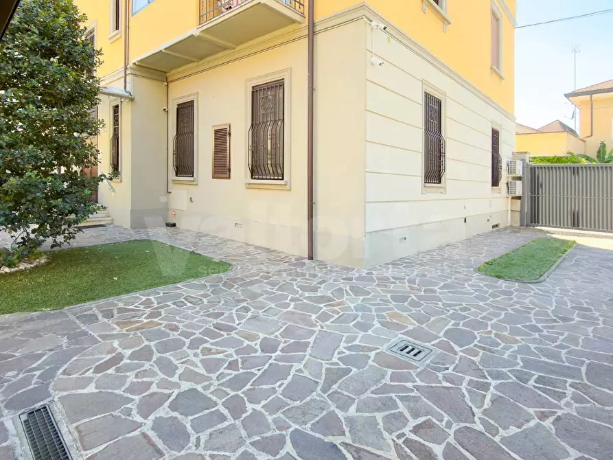 Immagine 16 di Appartamento in affitto  in Via Isonzo 7 a Monza