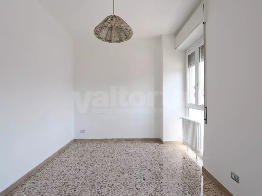 Immagine 10 di Appartamento in affitto  in viale Repubblica 76 a Lissone