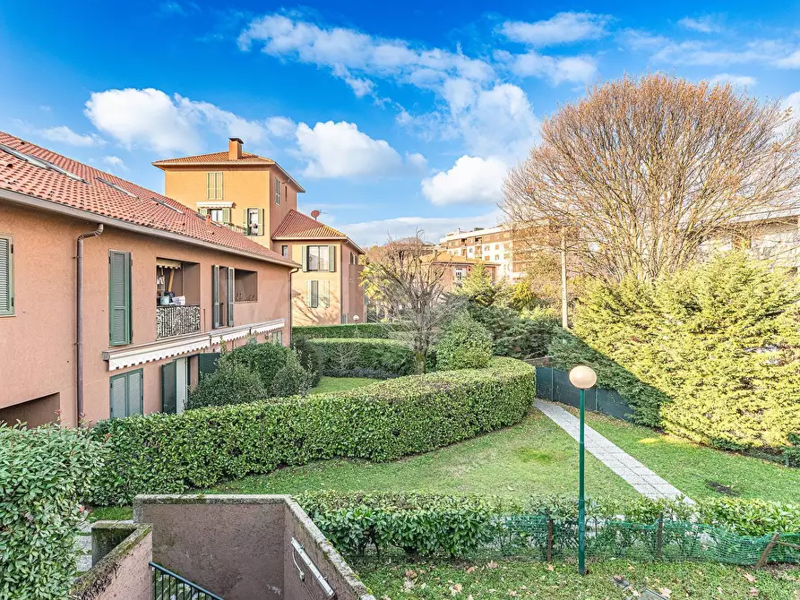 Immagine 21 di Appartamento in affitto  in Viale Cesare Battisti 66 a Monza