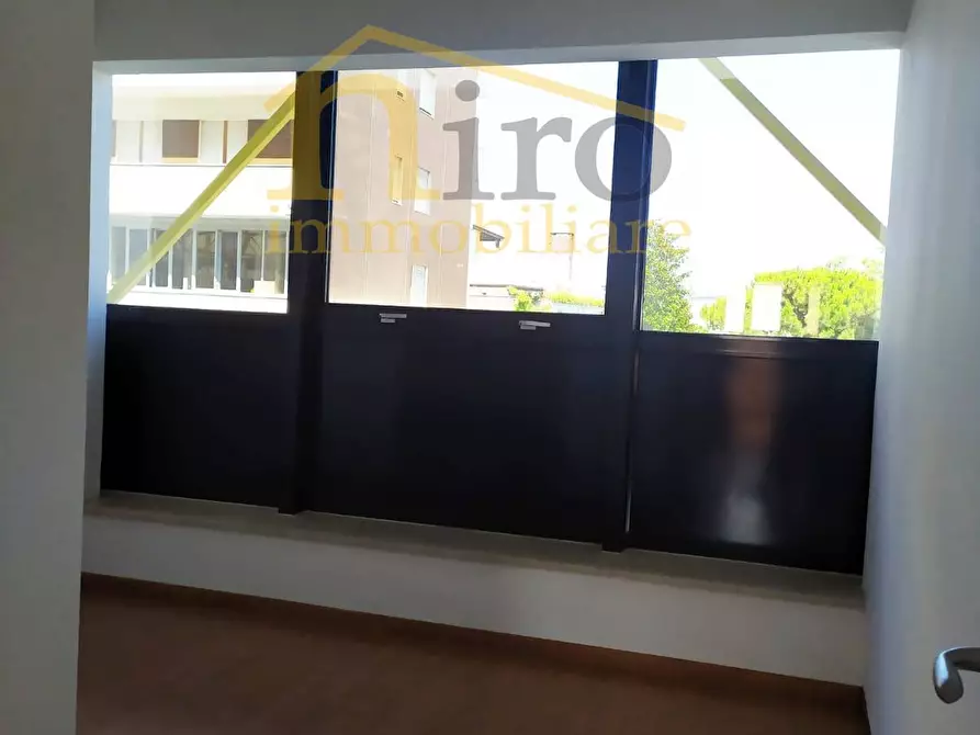 Immagine 3 di Ufficio in affitto  in Piazza Della Marina a Pescara