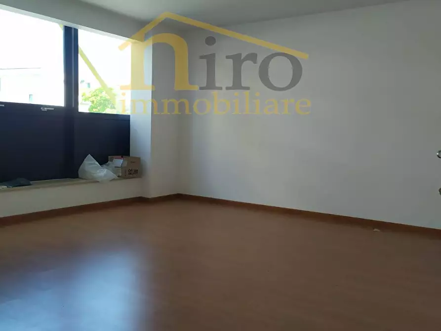 Immagine 5 di Ufficio in affitto  in Piazza Della Marina a Pescara