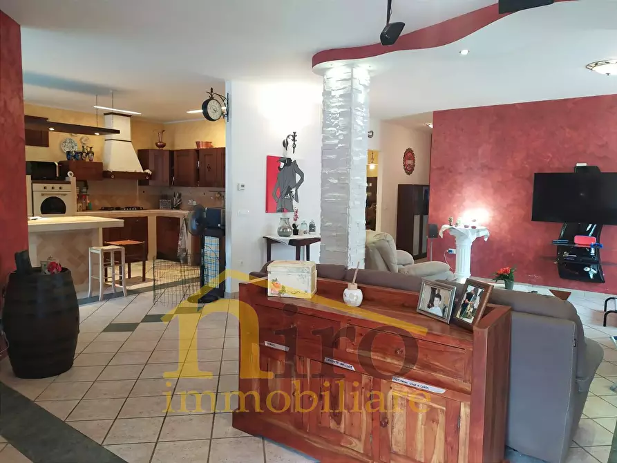 Immagine 3 di Appartamento in vendita  in via Leonardo Petruzzi a Città Sant'angelo