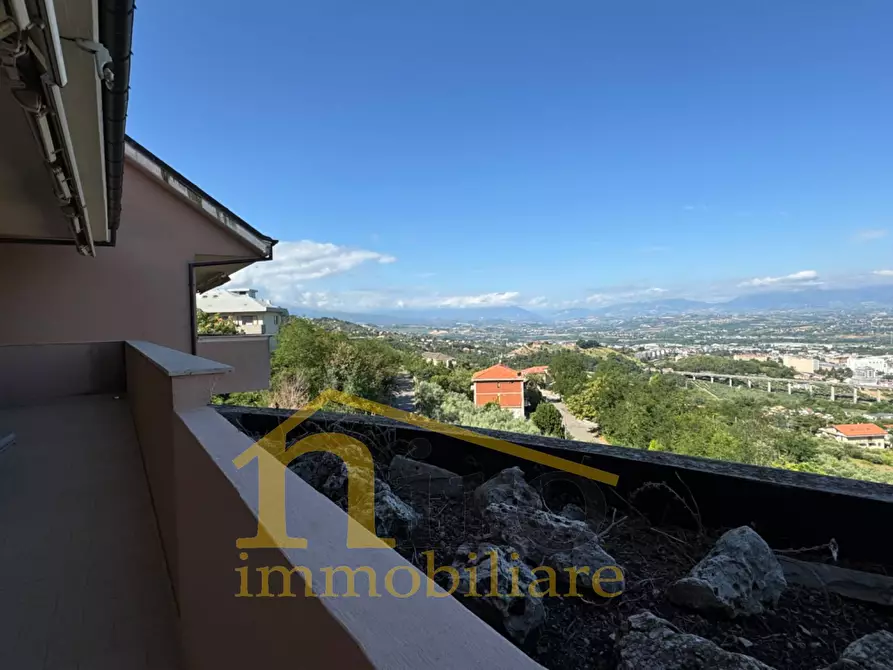 Immagine 6 di Appartamento in vendita  a Chieti