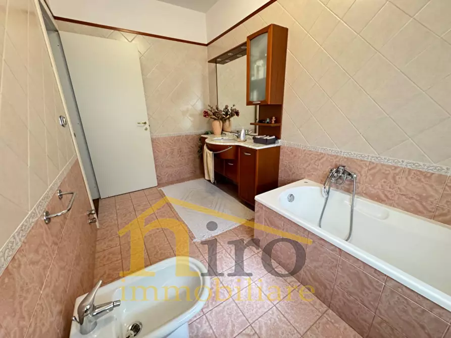 Immagine 13 di Appartamento in vendita  a Chieti