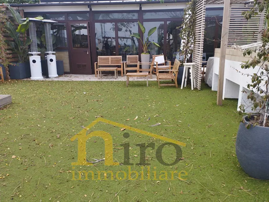 Immagine 33 di Attività commerciale in vendita  in via Giuseppe Garibaldi 274 a Silvi