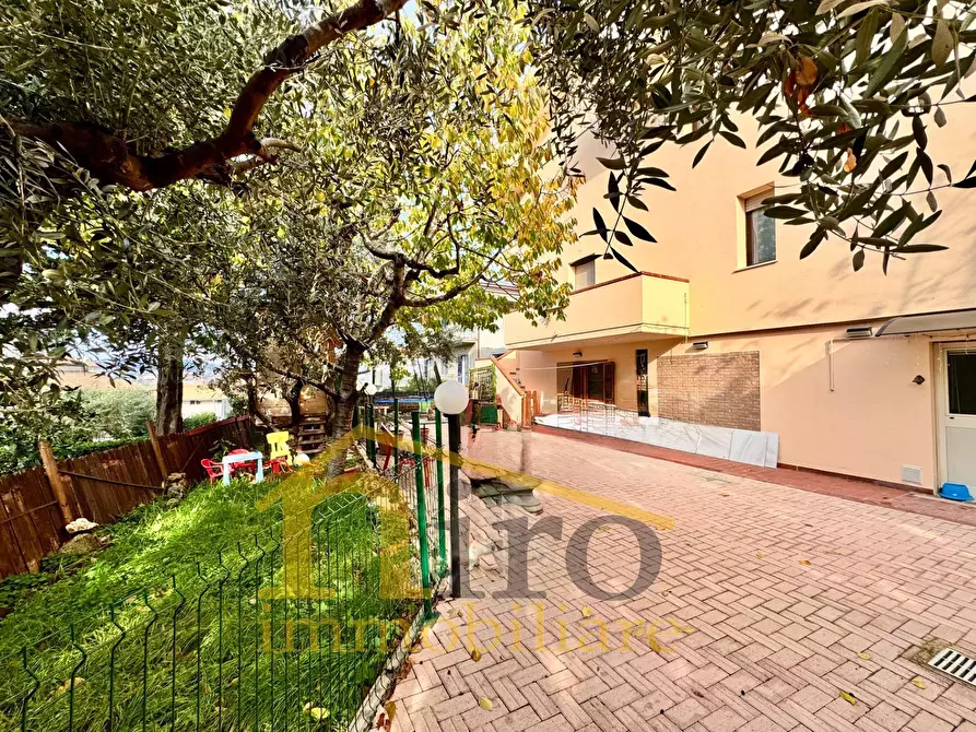 Immagine 3 di Villa in vendita  in Via Martiri Belfiore 20 a Montesilvano