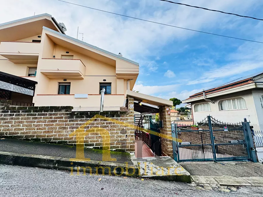 Immagine 1 di Ufficio in vendita  in Via Martiri Belfiore 20 a Montesilvano