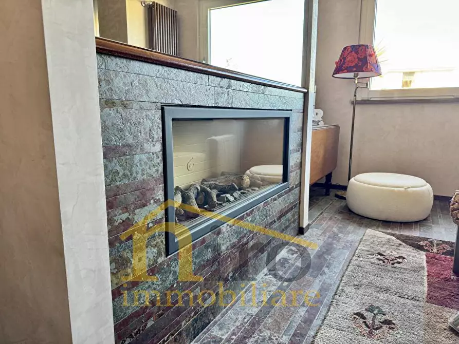 Immagine 15 di Attico in vendita  in Via Raffaele Malagrida 57 a Pescara