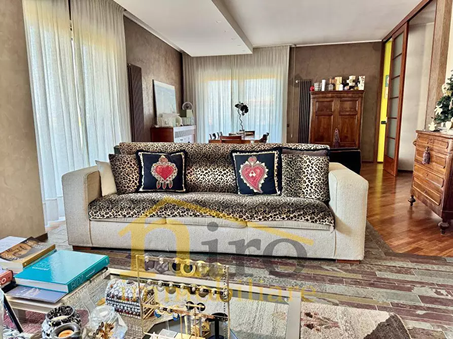 Immagine 13 di Attico in vendita  in Via Raffaele Malagrida 57 a Pescara