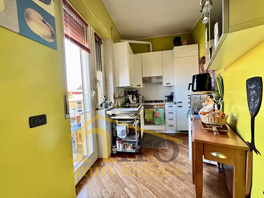 Immagine 19 di Attico in vendita  in Via Raffaele Malagrida 57 a Pescara