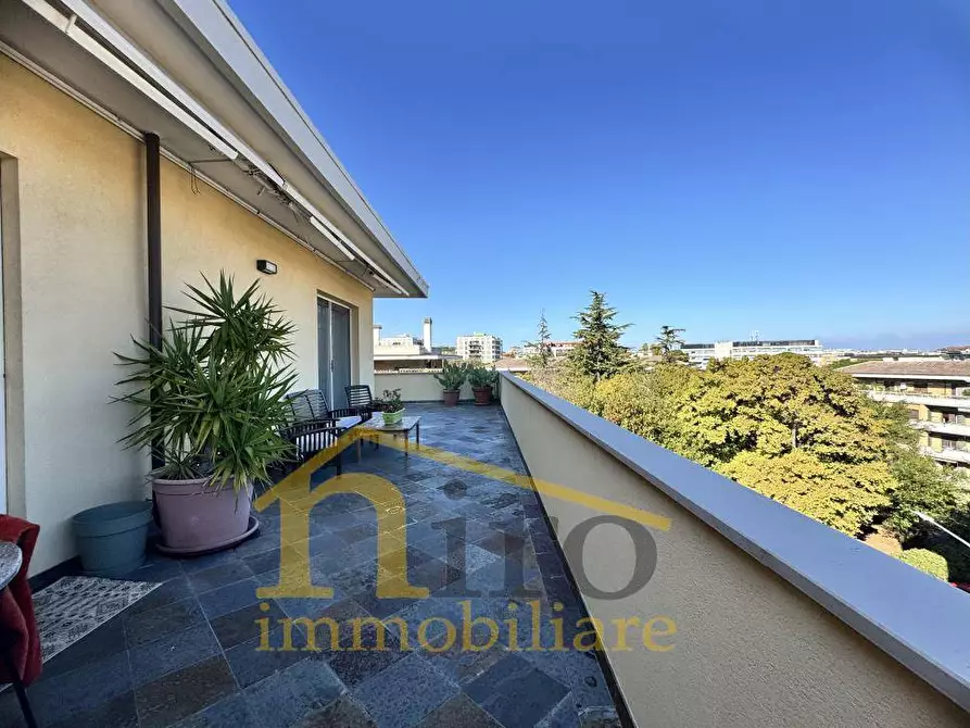 Immagine 25 di Attico in vendita  in Via Raffaele Malagrida 57 a Pescara