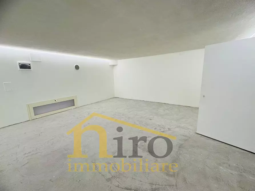 Immagine 5 di Locale commerciale in affitto  in Via Firenze 190 a Pescara