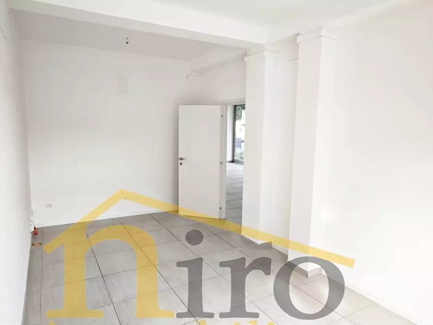 Immagine 6 di Appartamento in vendita  in Via Camillo Benso Conte di Cavour a San Giovanni Teatino