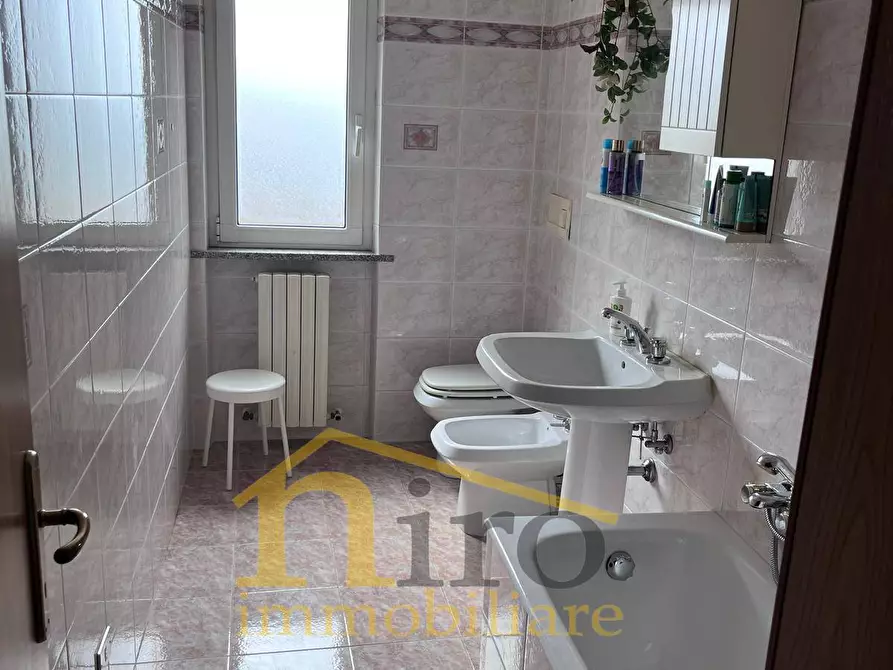 Immagine 23 di Casa indipendente in vendita  a Rocca Santa Maria