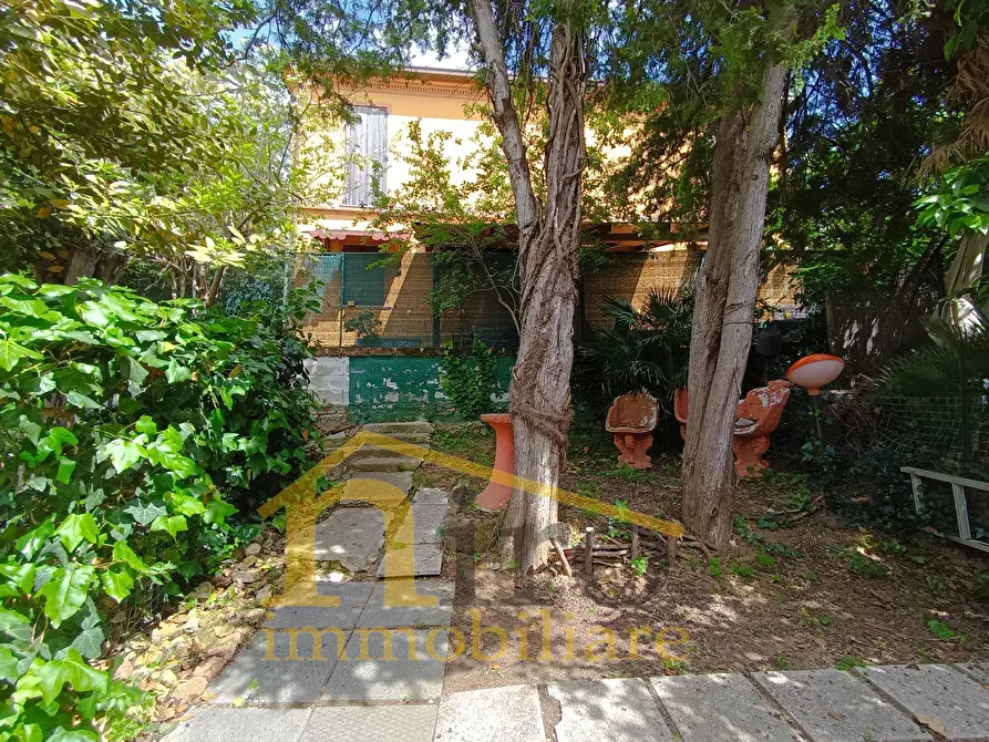 Immagine 20 di Appartamento in vendita  in Via Massera a Spoltore