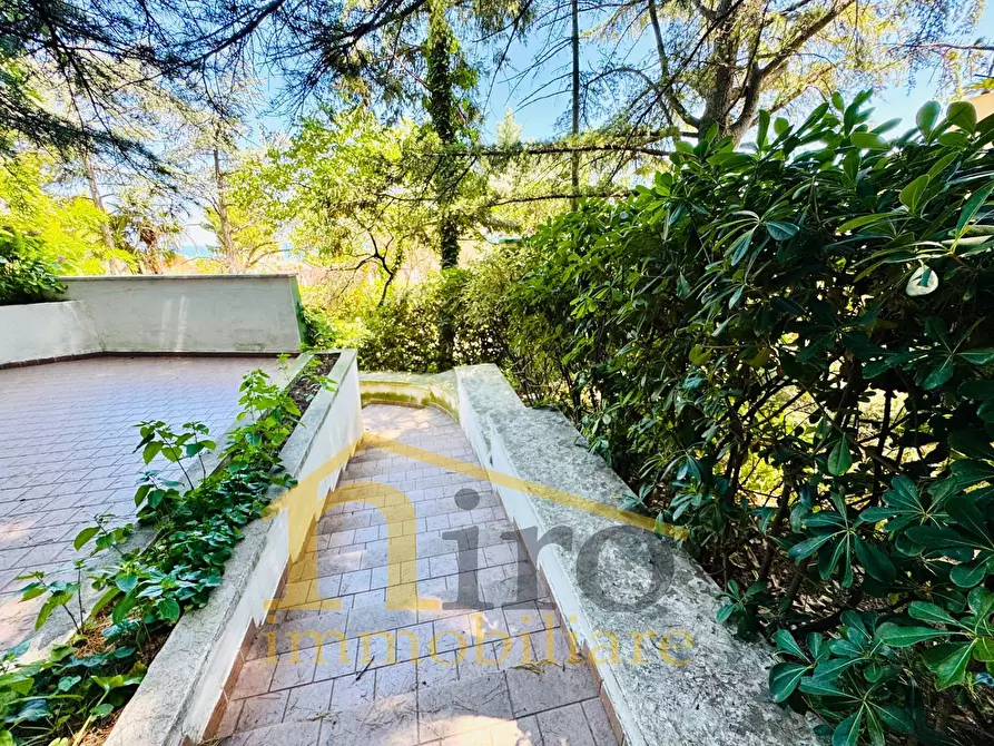 Immagine 42 di Villa in vendita  in Via Colle Pretara 2 a Montesilvano