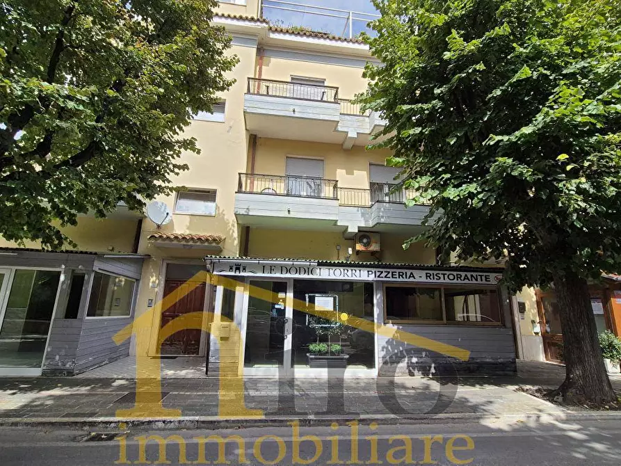Immagine 2 di Locale commerciale in affitto  in Viale Nettuno 99 a Francavilla Al Mare
