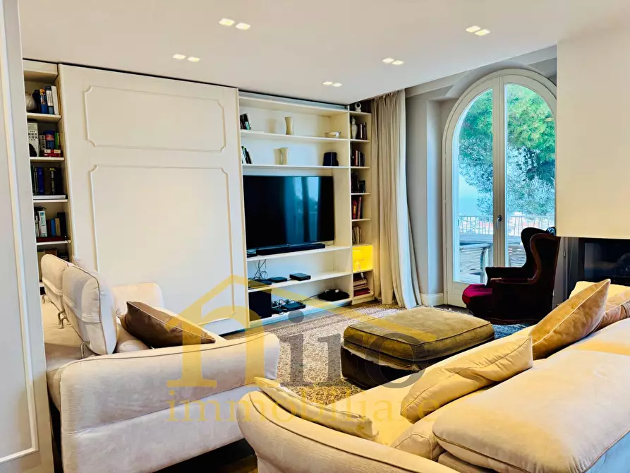 Immagine 12 di Appartamento in vendita  in Strada Zanni 30 a Pescara