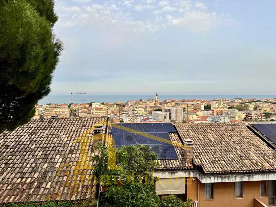 Immagine 17 di Appartamento in vendita  in Strada Zanni 30 a Pescara