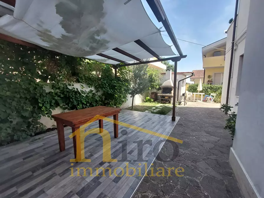 Immagine 3 di Casa indipendente in vendita  in Via Salita Facciolini 26 a Pescara