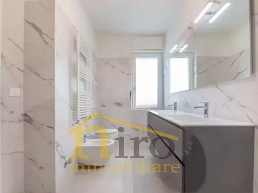 Immagine 13 di Appartamento in vendita  in Via Italica 49 a Pescara