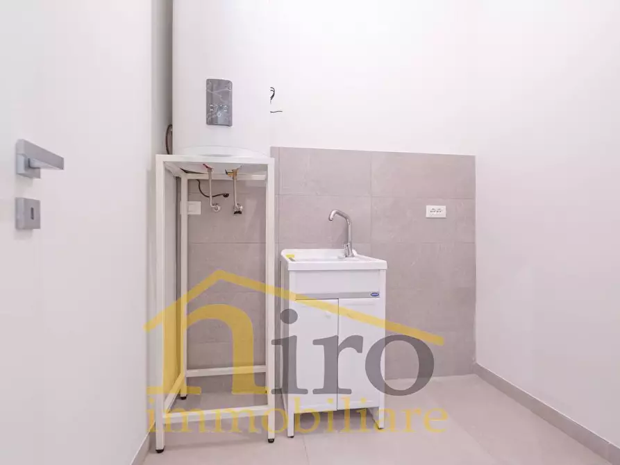 Immagine 13 di Appartamento in vendita  in Via Italica 49 a Pescara