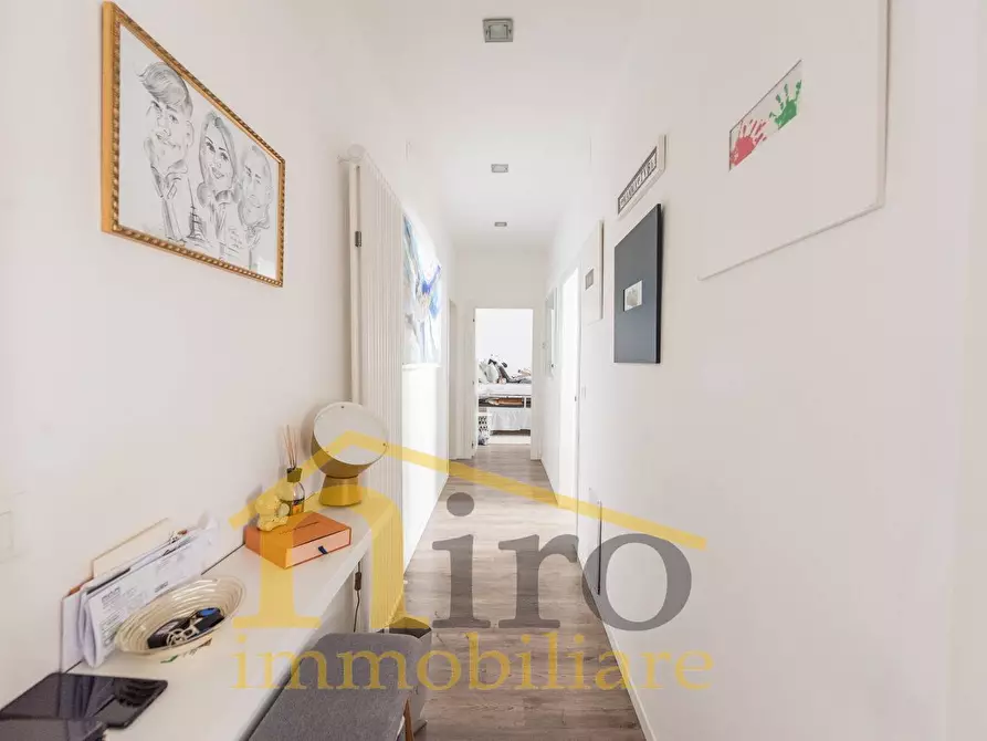 Immagine 9 di Appartamento in vendita  in Via Luigi Anelli 54 a Pescara