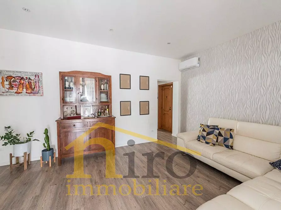 Immagine 14 di Appartamento in vendita  in Via Luigi Anelli 54 a Pescara
