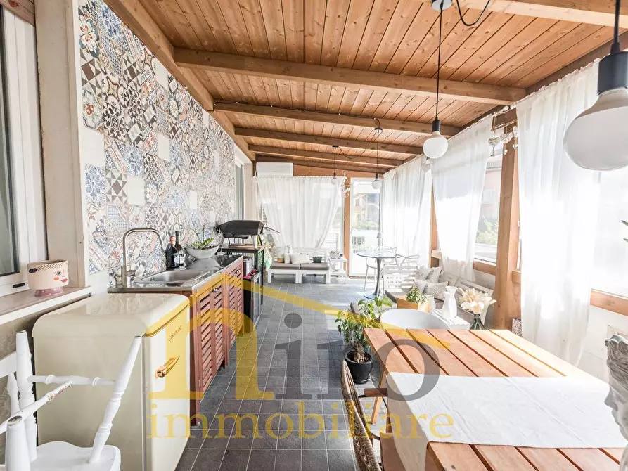 Immagine 2 di Appartamento in vendita  in Via Luigi Anelli 54 a Pescara