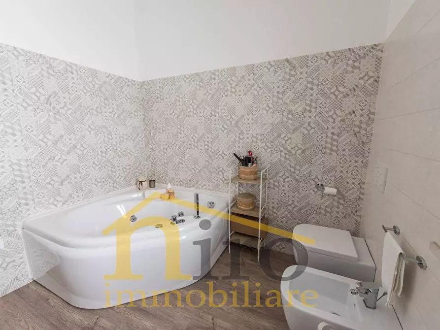 Immagine 23 di Appartamento in vendita  in Via Luigi Anelli 54 a Pescara