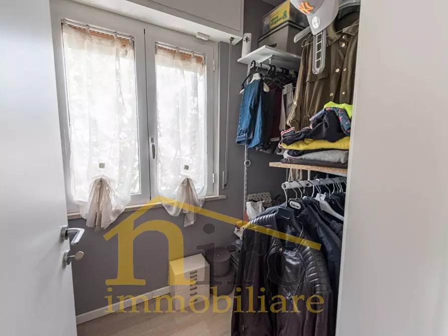 Immagine 33 di Appartamento in vendita  in Via Luigi Anelli 54 a Pescara