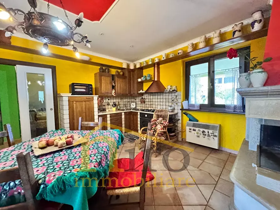 Immagine 17 di Villa in vendita  in Contrada Collina 80 a Nocciano