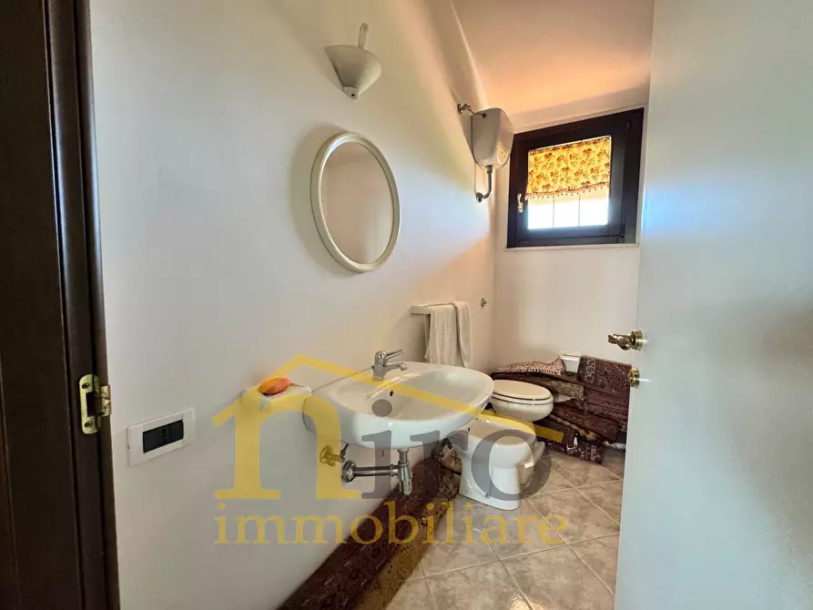 Immagine 43 di Villa in vendita  in Contrada Collina 80 a Nocciano