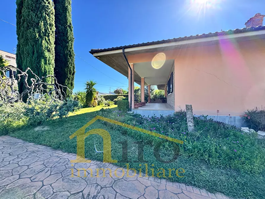 Immagine 52 di Villa in vendita  in Contrada Collina 80 a Nocciano