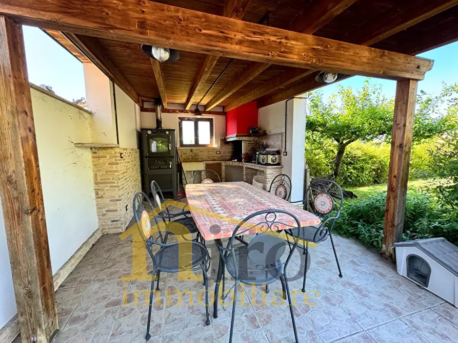 Immagine 58 di Villa in vendita  in Contrada Collina 80 a Nocciano