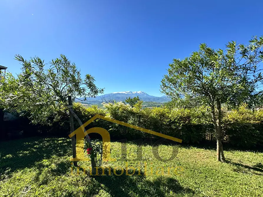 Immagine 56 di Villa in vendita  in Contrada Collina 80 a Nocciano