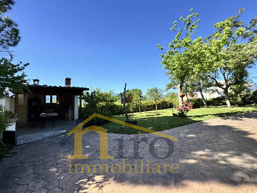 Immagine 62 di Villa in vendita  in Contrada Collina 80 a Nocciano