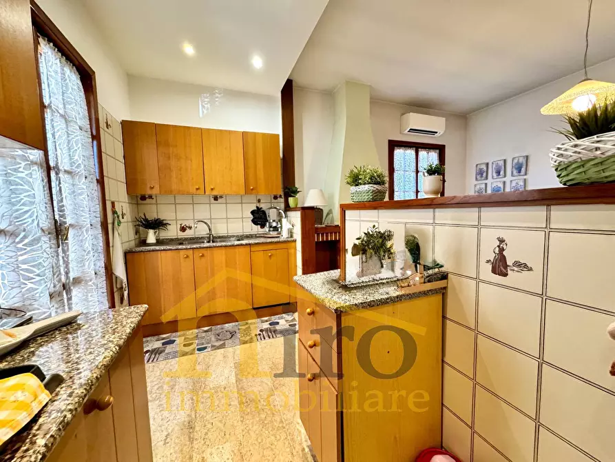Immagine 34 di Villa in vendita  in Via Sagittario 4 a Montesilvano