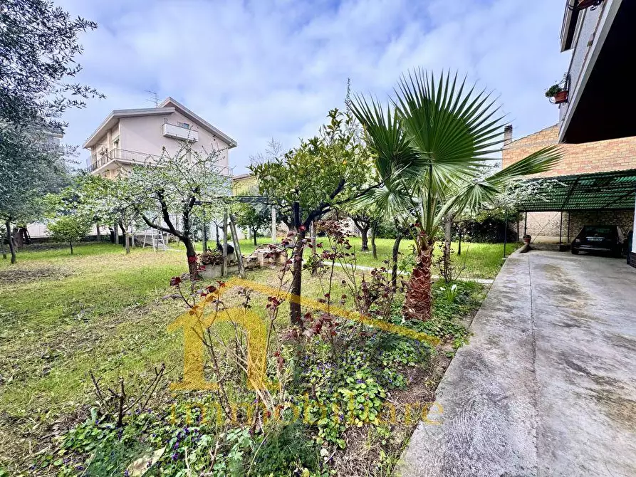 Immagine 8 di Villa in vendita  in Via Sagittario 4 a Montesilvano