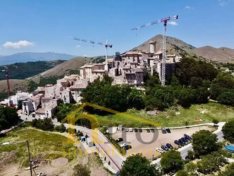 Immagine 1 di Casa indipendente in vendita  in Via De Contra 25 a Santo Stefano Di Sessanio