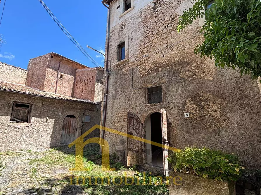 Immagine 6 di Casa indipendente in vendita  in Via De Contra 25 a Santo Stefano Di Sessanio