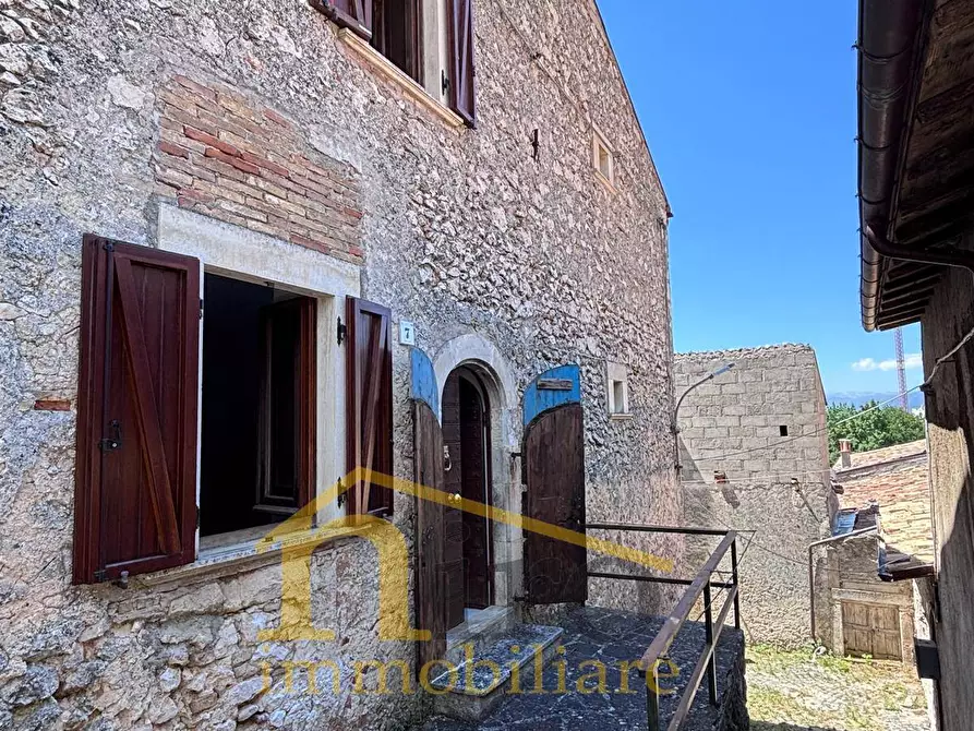 Immagine 12 di Casa indipendente in vendita  in Via De Contra 25 a Santo Stefano Di Sessanio